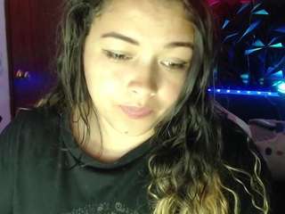 aliagarcia webcam model stream image