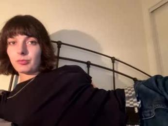 mia_177 webcam model stream image