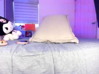 _bellaswwet_ webcam model stream image