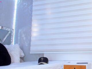 Reynel Castro webcam model stream image