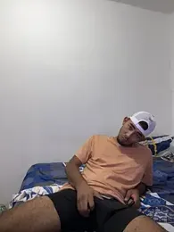 youngalexofficial webcam stripchat model stream image