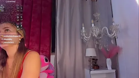 Vivi_prinncess webcam stripchat model stream image