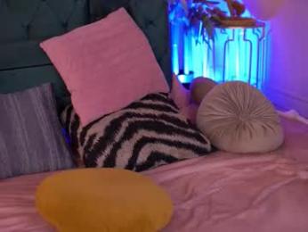 alenacapricious webcam model stream image