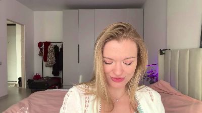 Missfit_ webcam cam4 model stream image