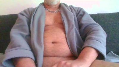 Marc33000 webcam model stream image