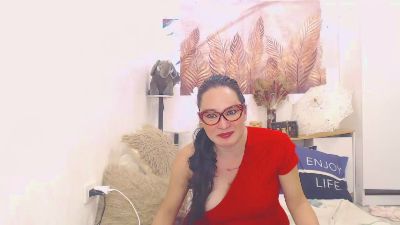 heartely webcam model stream image