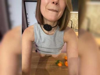 AliceShu webcam model stream image