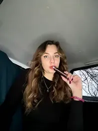 Night_dreams webcam model stream image