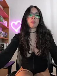 Naughty-Jessie webcam model stream image