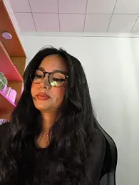 Naughty-Jessie webcam model stream image