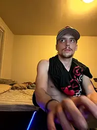 trippyski webcam model stream image