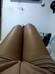 annie-19 webcam model stream image