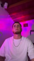 MatteoCross webcam model stream image