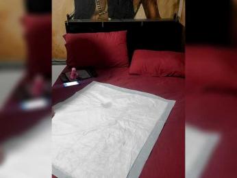 QueenAnitaDix webcam bongacams model stream image