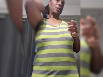 QueenAnitaDix webcam model stream image