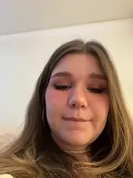 PumaShyXD webcam model stream image