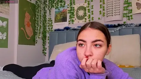 Fit_Brunette_ webcam model stream image