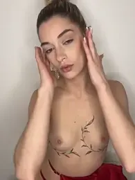 Bellalolahot webcam model stream image