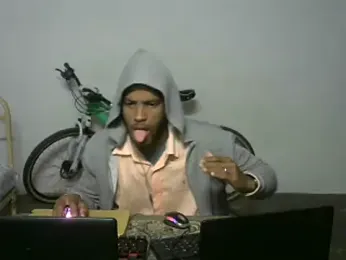 michel_sc webcam model stream image