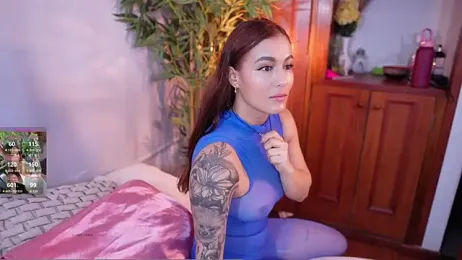 Lucy_fit webcam model stream image