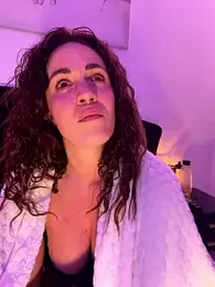 Clarasense__ webcam model stream image