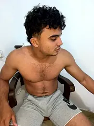 Mentriplex webcam model stream image