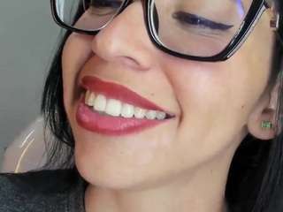 katty-mouth webcam model stream image