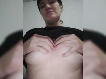 Xo4y-SeXa webcam bongacams model stream image