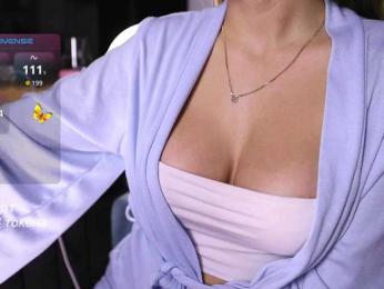 -lola- webcam model stream image