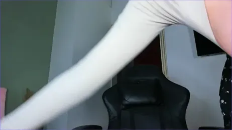 taeni_lara webcam model stream image