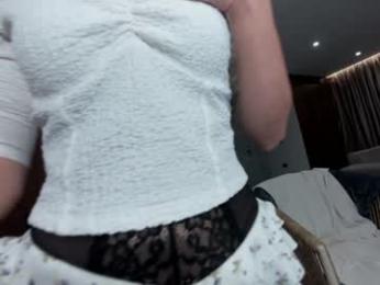 ehotlovea webcam model stream image