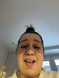 SuzieMurray webcam model stream image