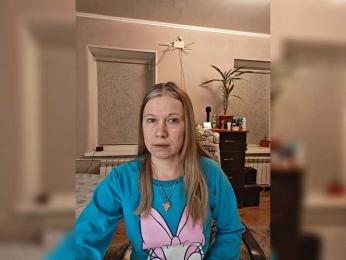 WildCatling webcam model stream image