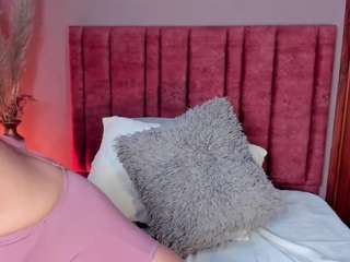 alisafox webcam model stream image