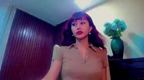 YOURCRISTINAS webcam stripchat model stream image