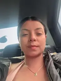 RsellAmb webcam model stream image