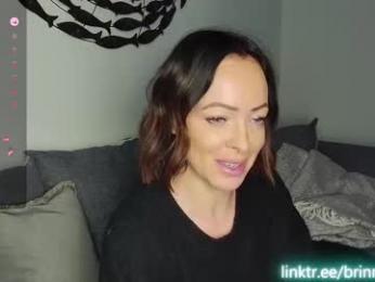 brinny_grace webcam model stream image