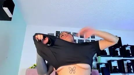 Sarahandzack webcam model stream image