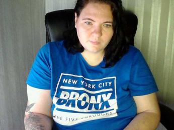 XLisaBlueX webcam model stream image