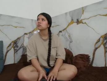 saraandthomas webcam model stream image