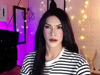 agatha-rodriguez webcam model stream image