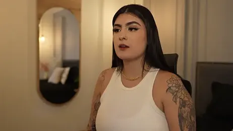 IrisBaker webcam stripchat model stream image