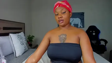 Renee-18 webcam model stream image