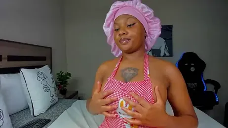 Renee-18 webcam model stream image