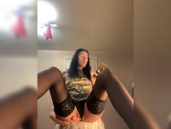 Karolina_Milf webcam bongacams model stream image