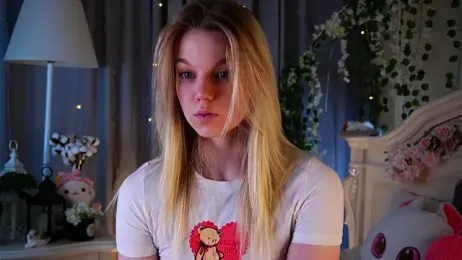 EdlinAlliston webcam model stream image