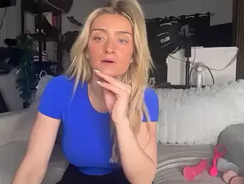 meggsworld webcam model stream image