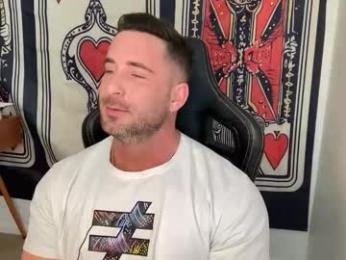 brettmycles webcam model stream image