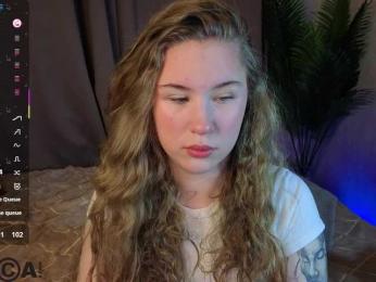 Elsiee-Cuttiess webcam model stream image