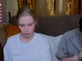 babees_eva webcam model stream image